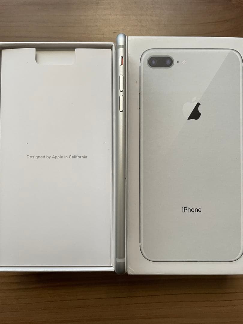 SIMフリー iPhone8 Plus 256GB US版 シャッター音なし可