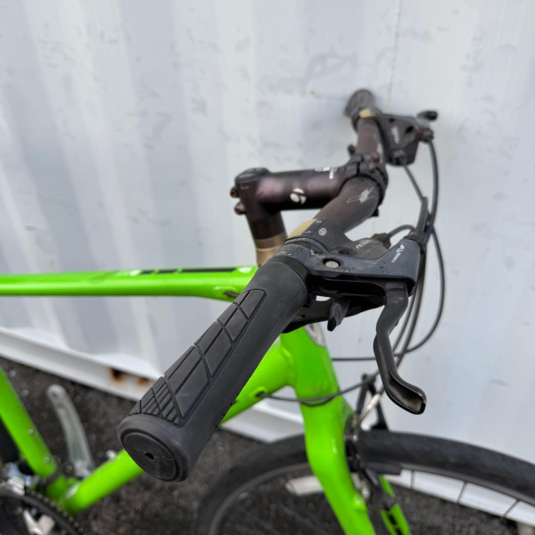 クロスバイク 7.4FX 身長175-186cm 定価8.3万円 グリーン