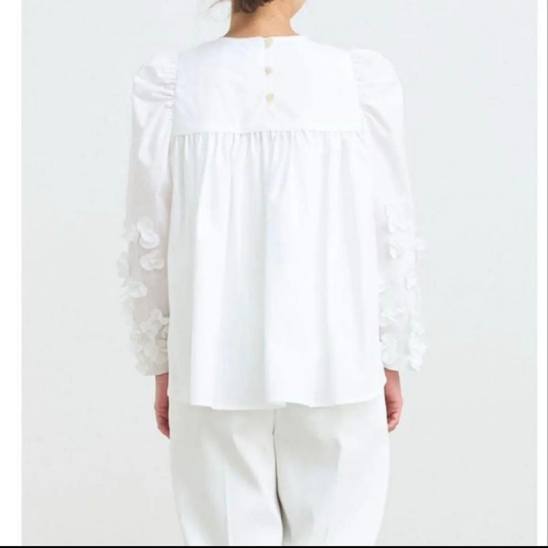 yori shirocon パフュームブラウス