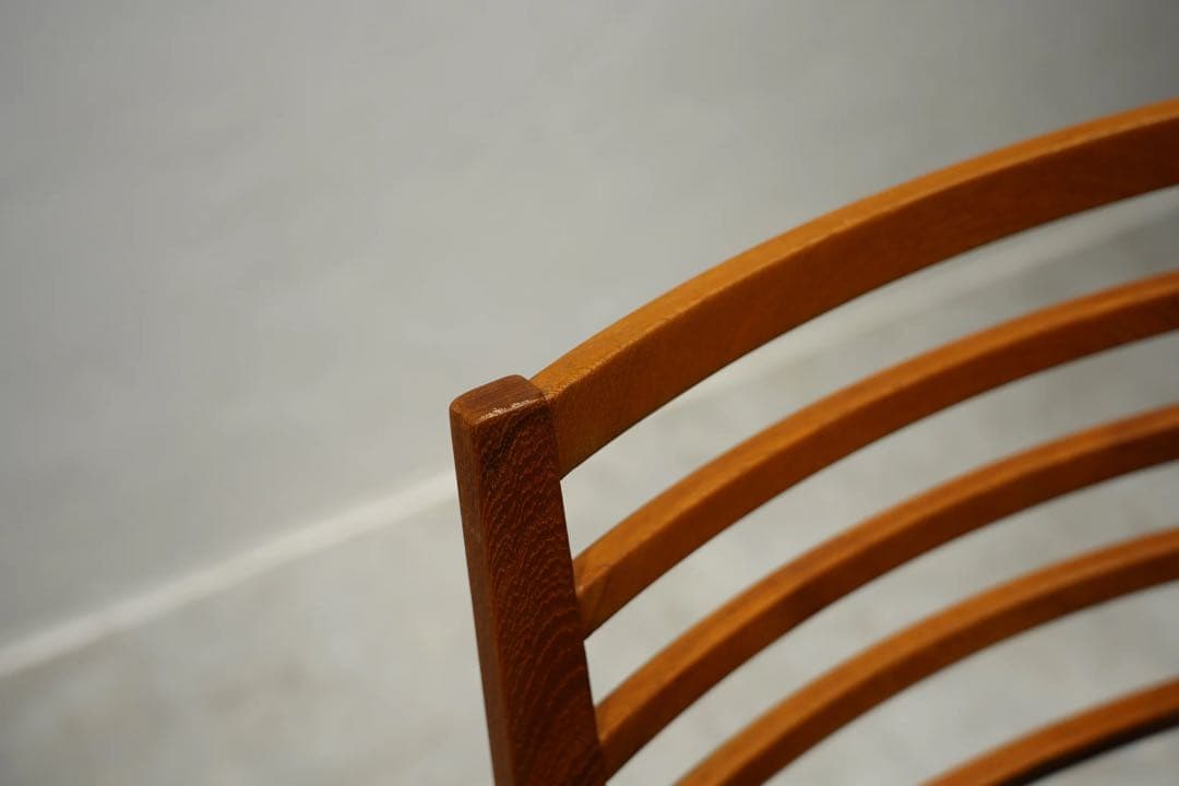 チーク材　ビンテージチェア　良好　北欧　椅子