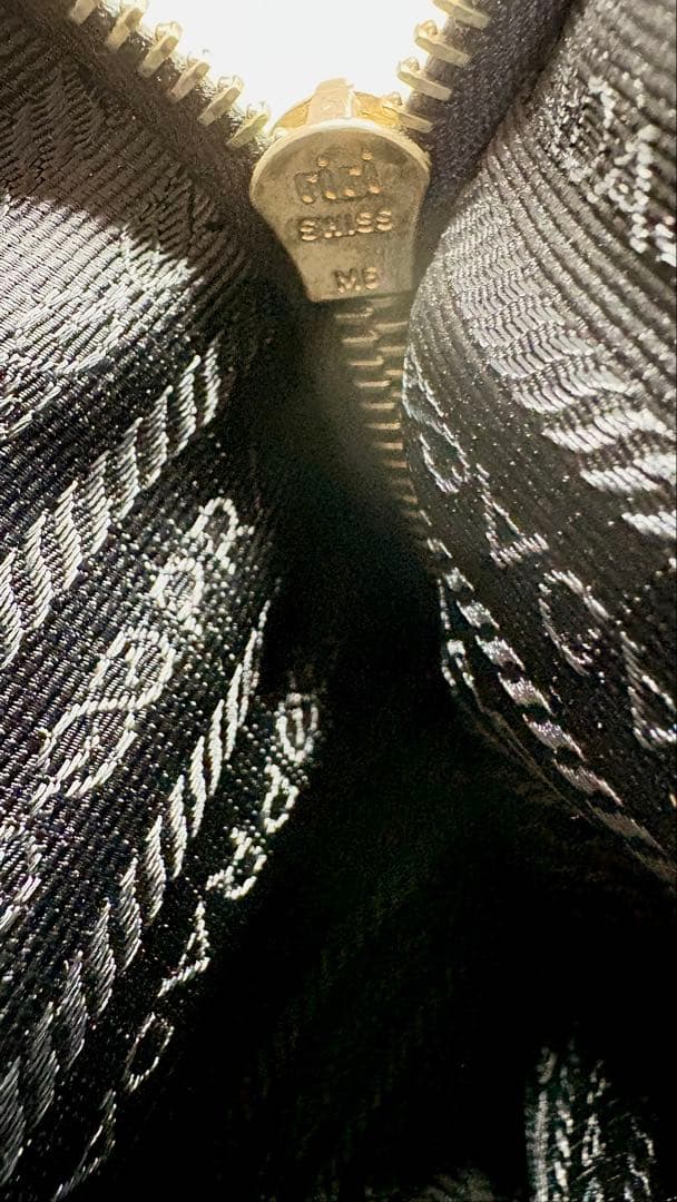 【美品】PRADAチェーン ショルダー トート バッグ ギャランティカード付