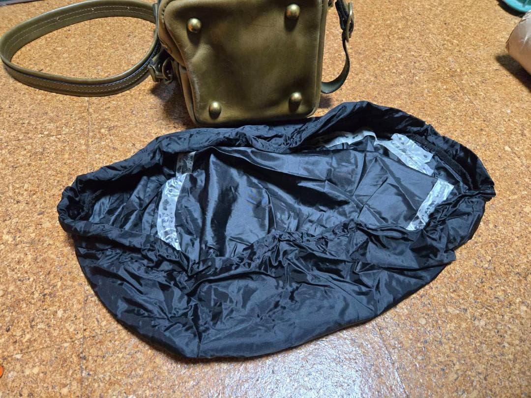 アレックスモールトン　HERZ ヘルツ製　バック　中古