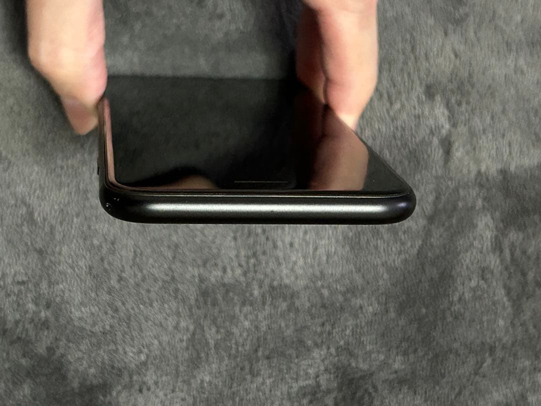 iPhoneSE 第二世代　128GB ブラック