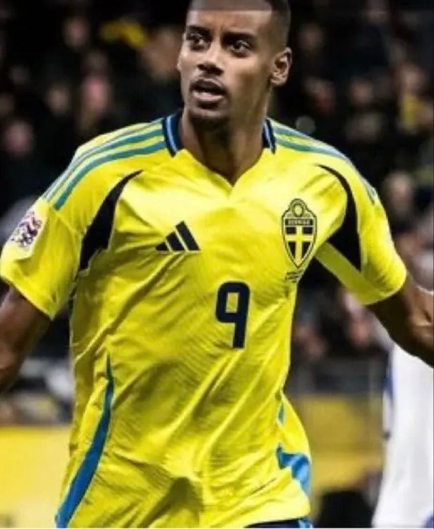 《正規品》イサク スウェーデン代表ホームユニフォームＬサイズ新品未使用