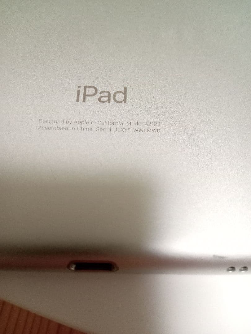 バッテリー容量93%iPad Air 第3世代 Wi-Fi＋セルラー64GB