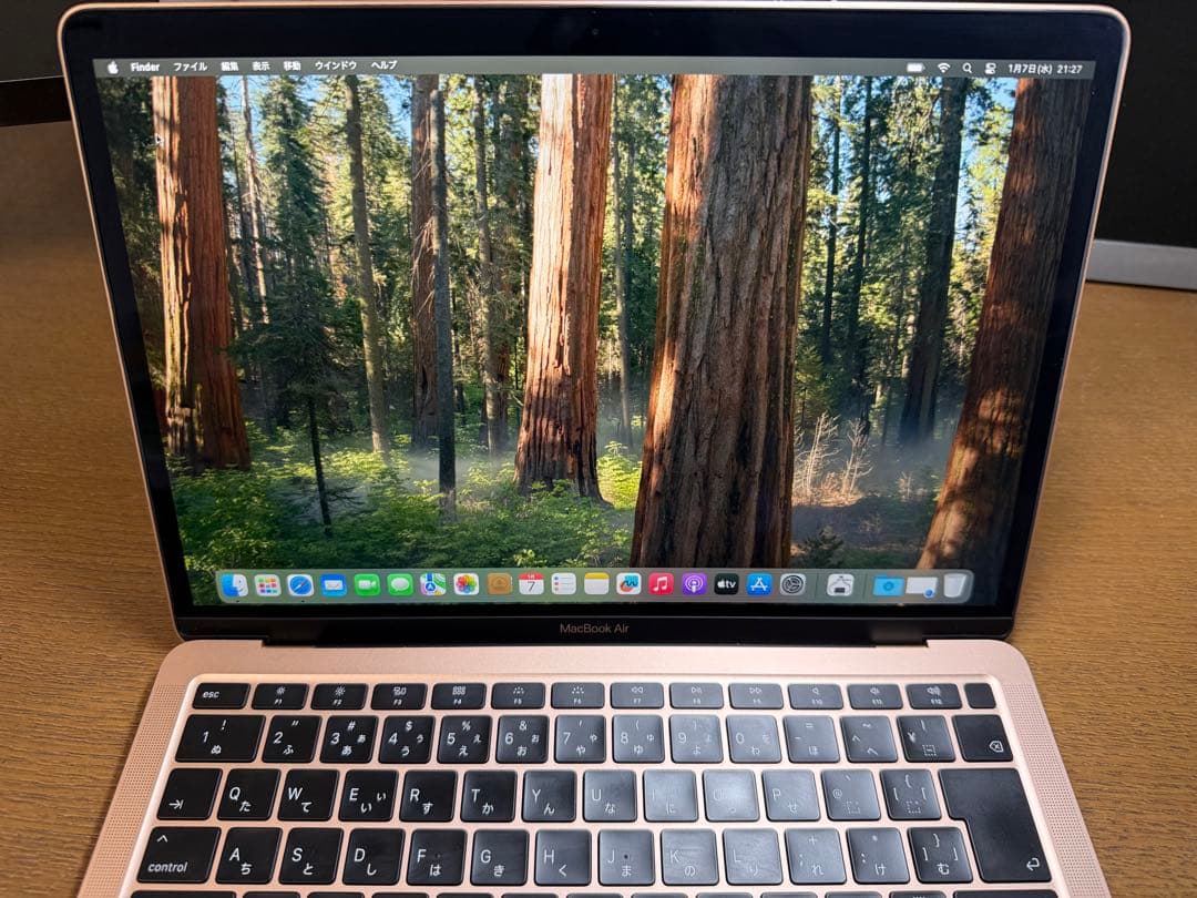 MacBook Air 2020 ピンクゴールド13インチ バッテリー96%