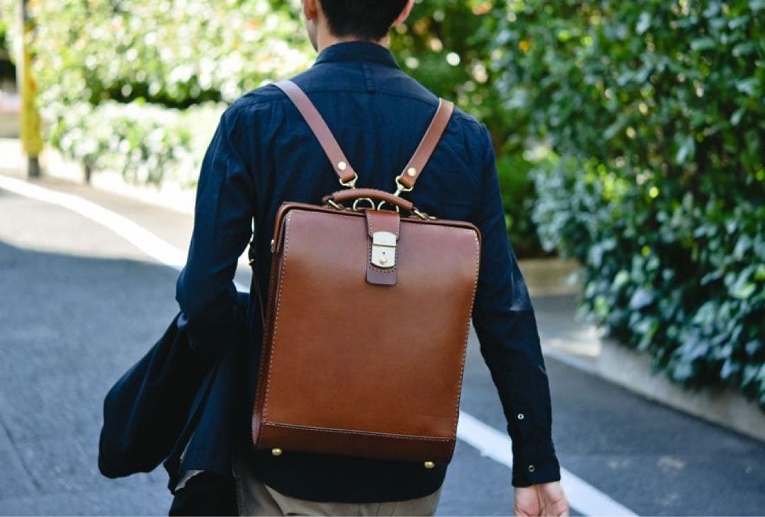 HERZ ダレスリュックM 黒　ビジネスバッグ