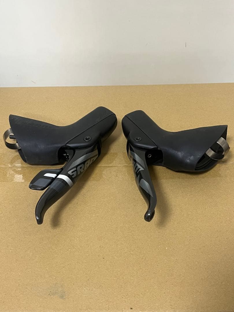 SRAM Force 1 カーボン　シフター・レバー セット　油圧式ブレーキ用