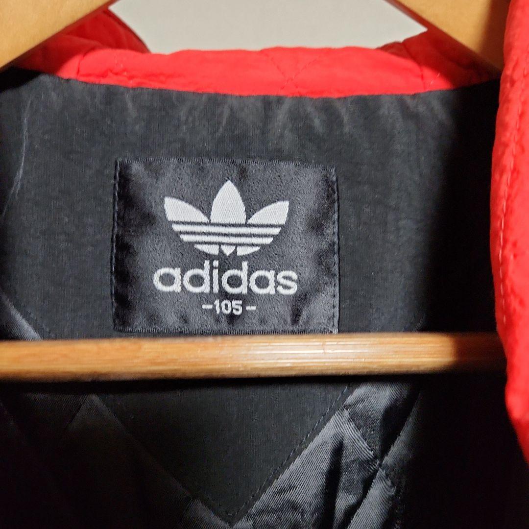 adidas　アディダス　珍しいナイロンセットアップ　キルティングライナー