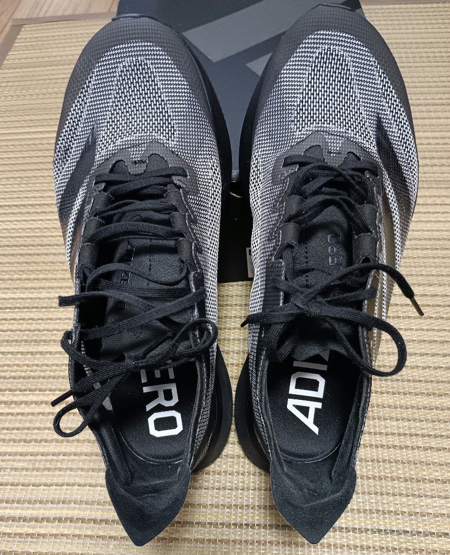 adidas ADIZERO BOSTON 12M ランニング　26.0cm