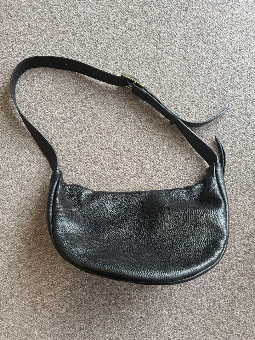 【美品】PRATO MADE IN ITALY 【別注】ボディバッグ