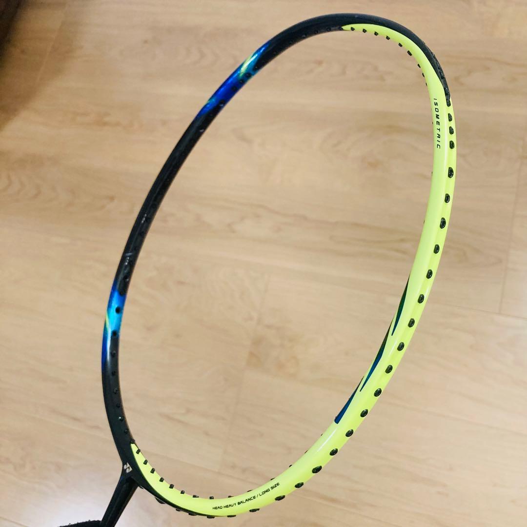 【匿名配送】★超美品★ASTOROX77 YONEX 4u G5 廃盤カラー