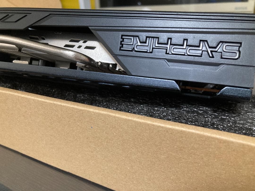 グラフィックボード・グラボ・ビデオカード Sapphire AMD Radeon RX 5700 8GB