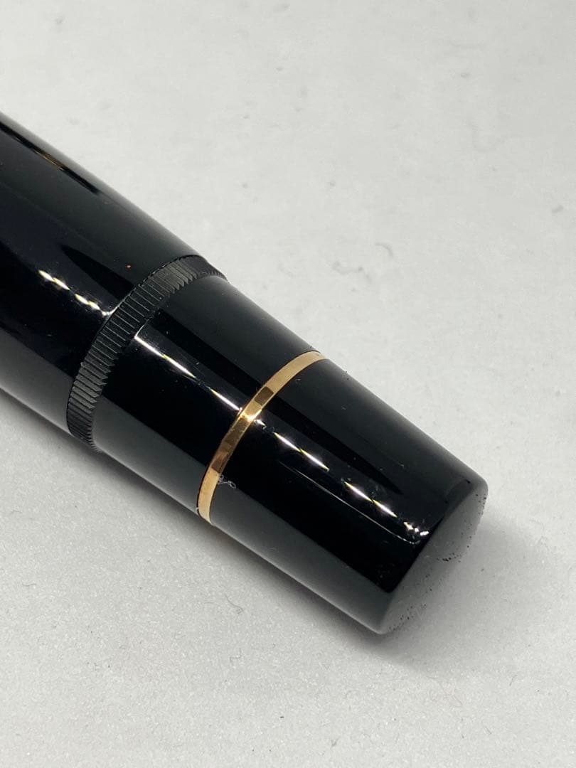 Montblanc モンブラン 金龍年 2000年 万年筆 未使用 M