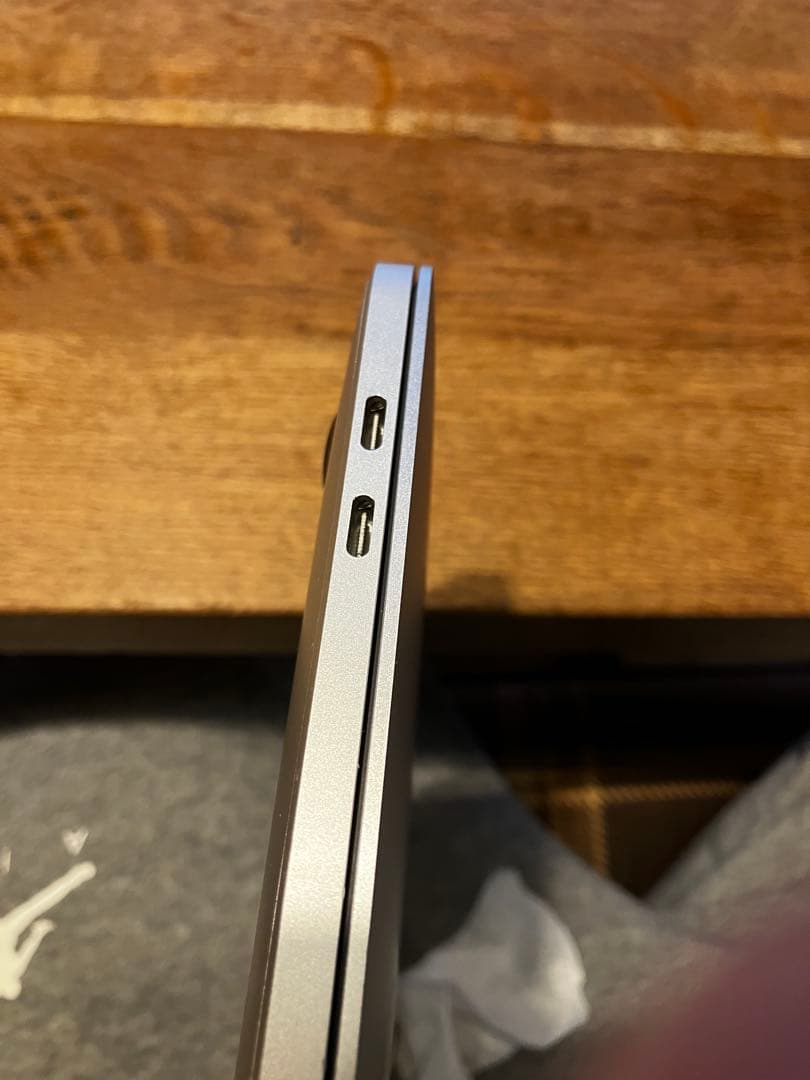 美品⭐︎MacBook Pro 2020 クリアカバー付