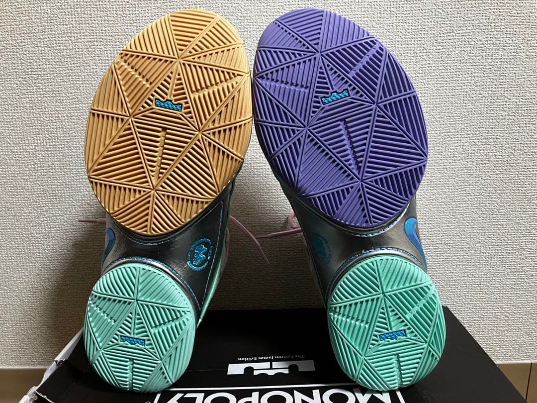 NIKE LEBRON 22 QS EP モノポリー