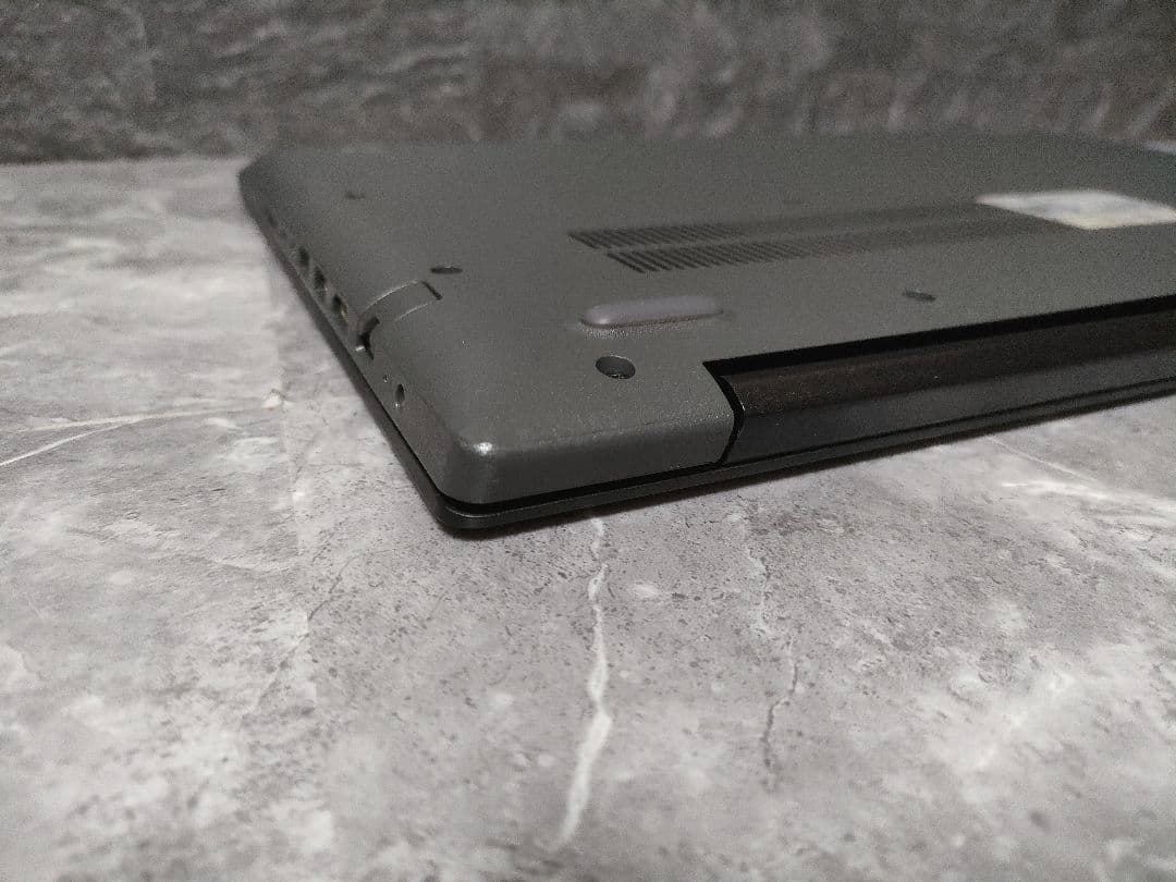 ✨LAVIE✨corei7✨第8世代✨メモリ12GB✨新品SSD256GB✨