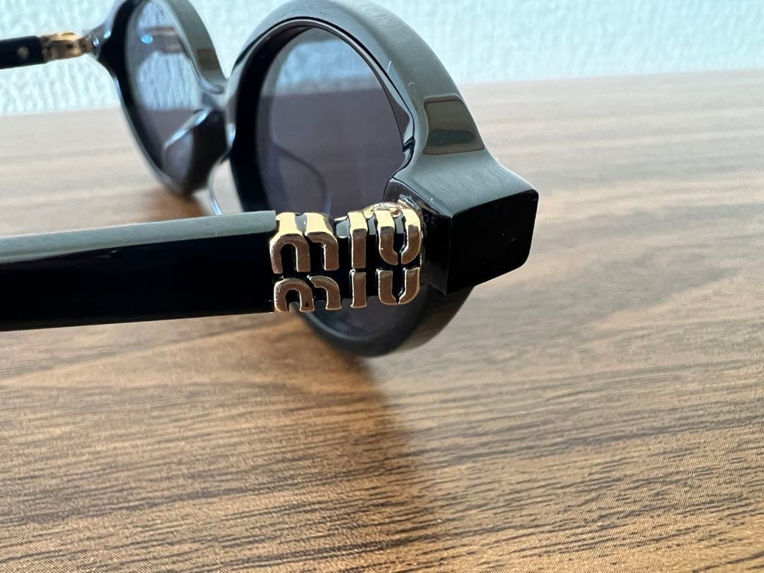miumiu ミュウミュウ ミュウ リガード サングラス メガネ 眼鏡 ブラック