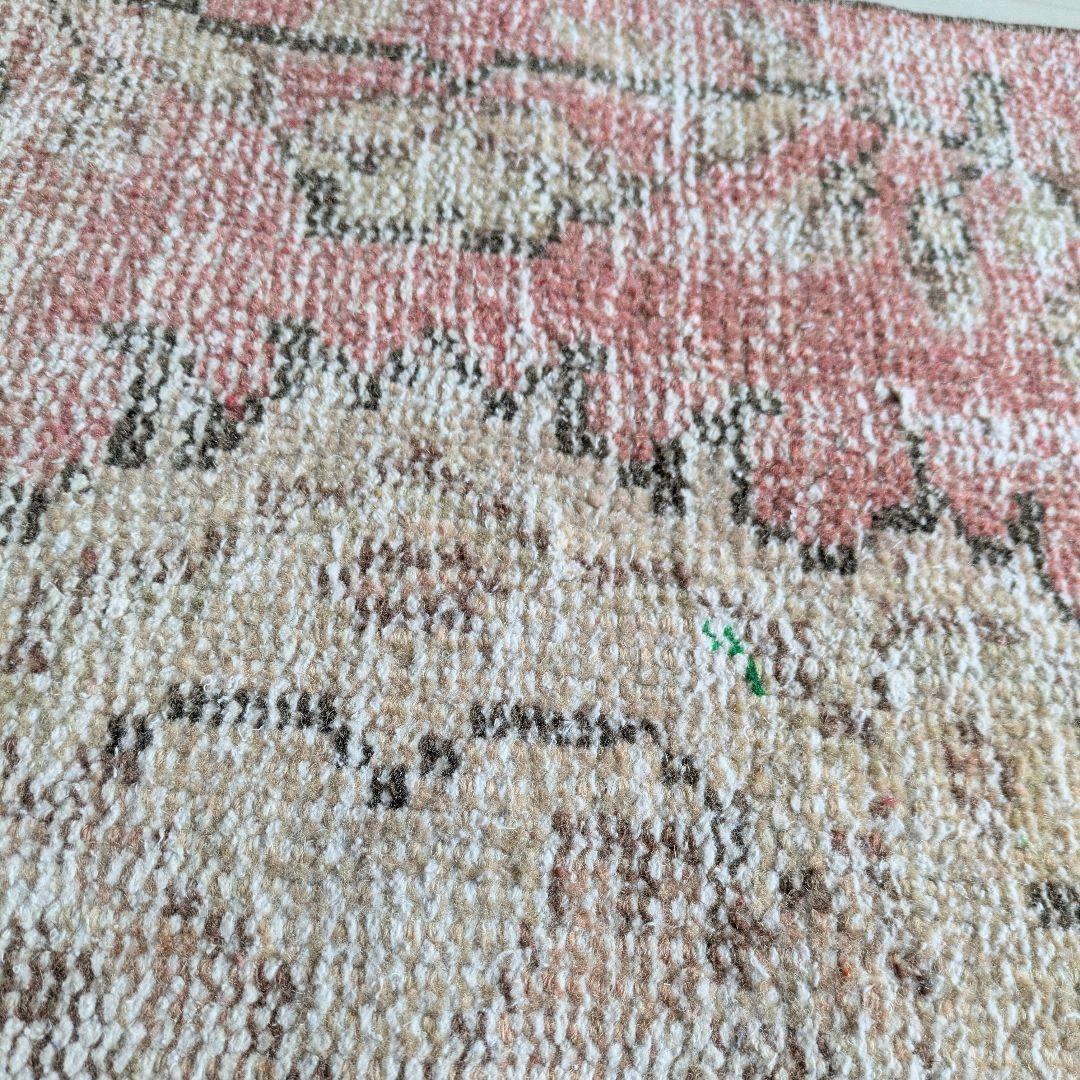 101×218 かすれた赤のトルコヴィンテージラグ