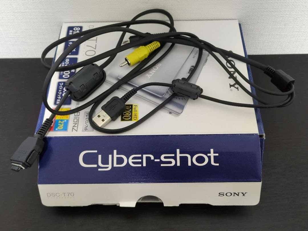 SONY DSC-T70 コンパクトデジタルカメラ