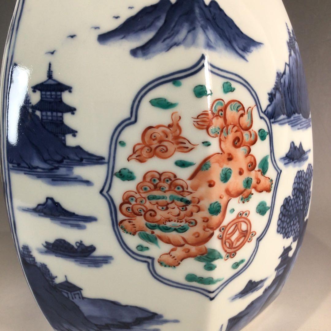 Ｐ３２４　水指　『平安　手塚玉堂造』『染付赤絵』『六角水指』　共箱　茶道具