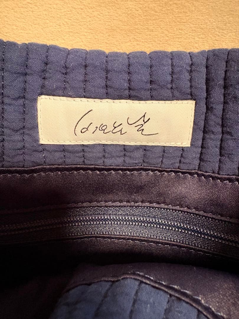 美品❣️ ピオヌンナル pionunnal　マイレディ　ネイビー ハンドバッグ