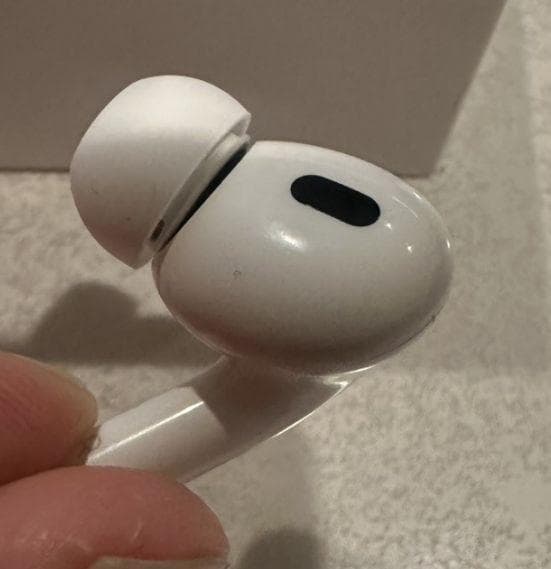 AirPods Pro 2 MagSafe充電（USB-C 第2世代) 本体