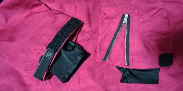 ■最高峰モデル■スノーボード ウェア■メンズSサイズ■NEON ELEMENTS