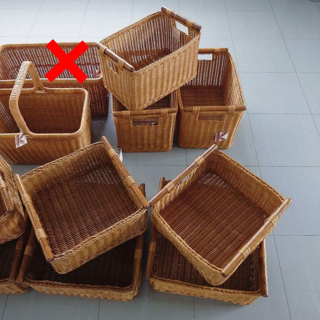 籐製ハンドル付き収納バスケット ⑥