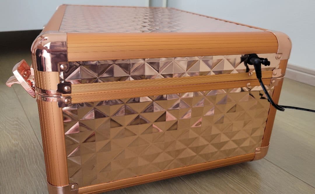 ヴァリーズ ハリウッドボックスL&椅子ジェムスツール