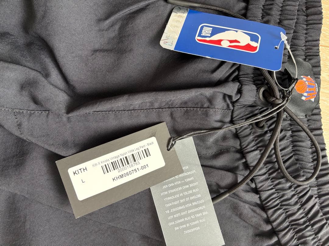 新品Kith Knicks VintageNylon Wide Leg Pant