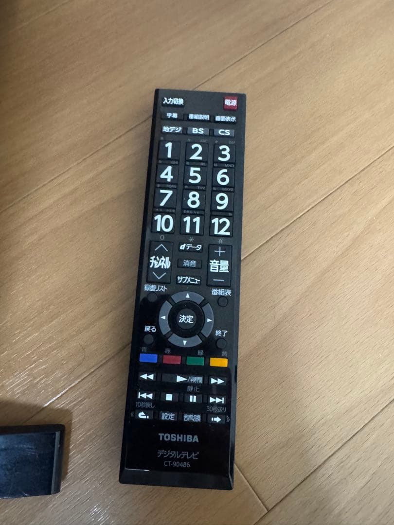 東芝　TOSHIBA 液晶テレビ　32インチ　32S24 2024年製