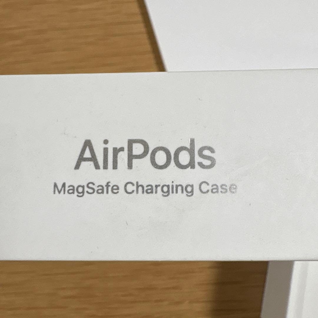 第3世代 AirPods MME73J/A イヤホン充電ケース付き 中古