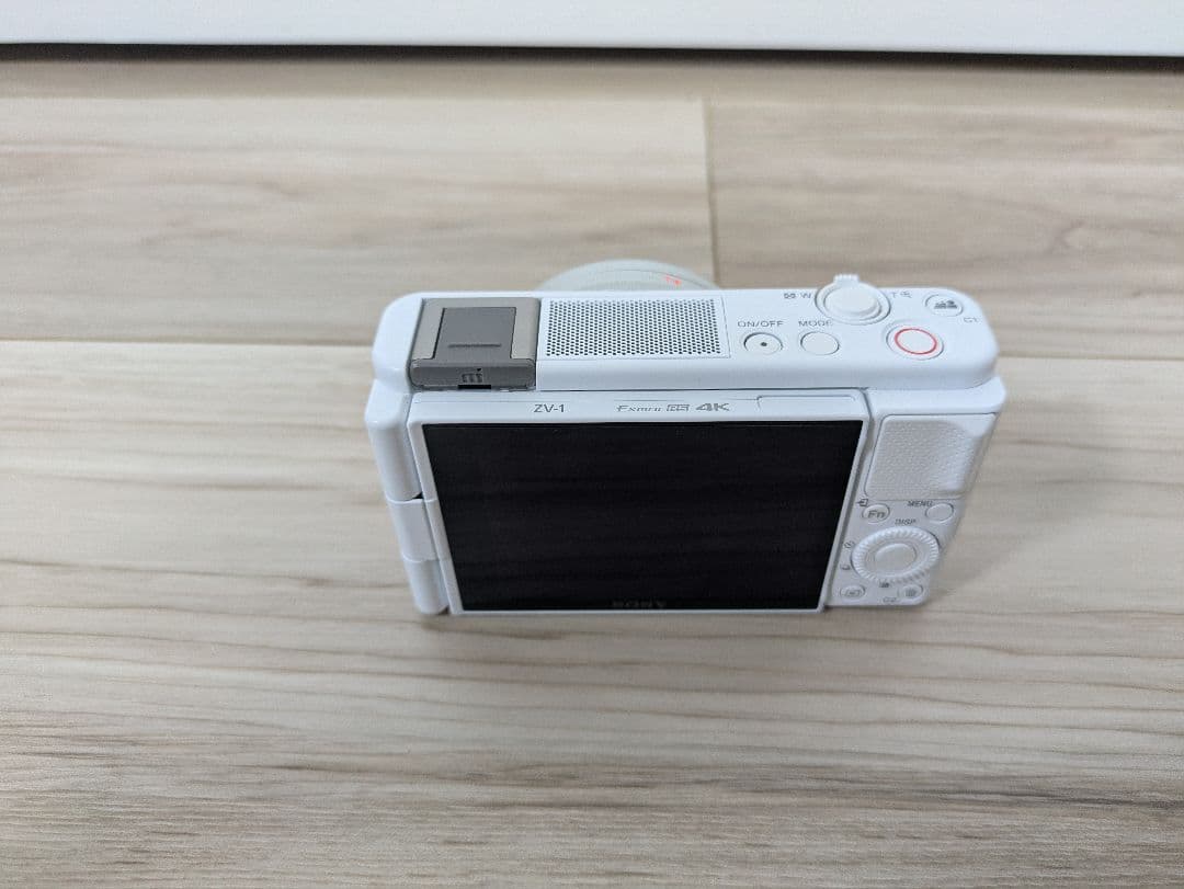 【別売りバッテリー付き】SONY コンパクトデジタルカメラ ZV-1 ホワイト