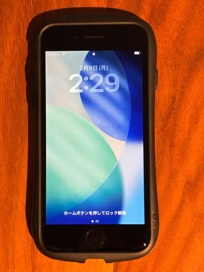 【美品】iPhone SE2 64GB SIMフリー 赤