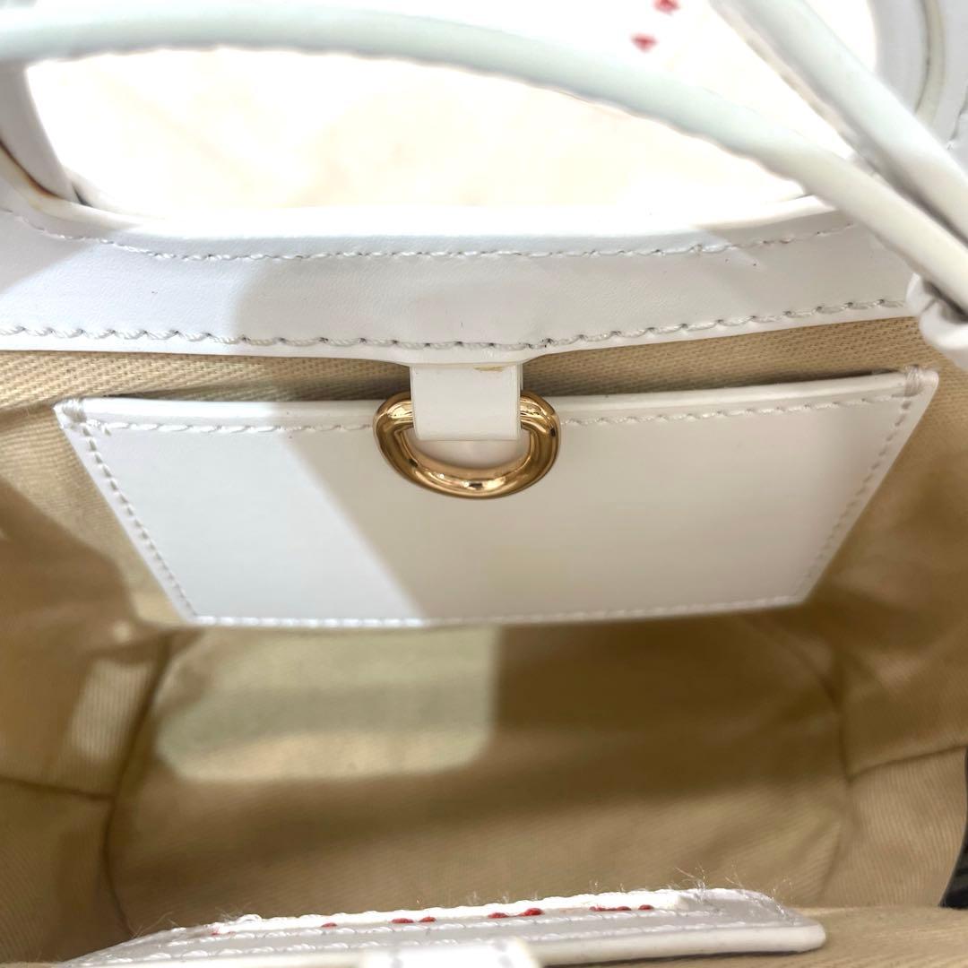 【Ｍ9】美品✨MARNI かごバッグ ホワイト・ベージュ