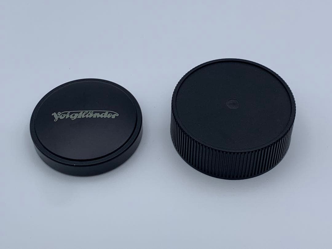 Voigtländer COLOR-SKOPAR 35mm F2.5 MC