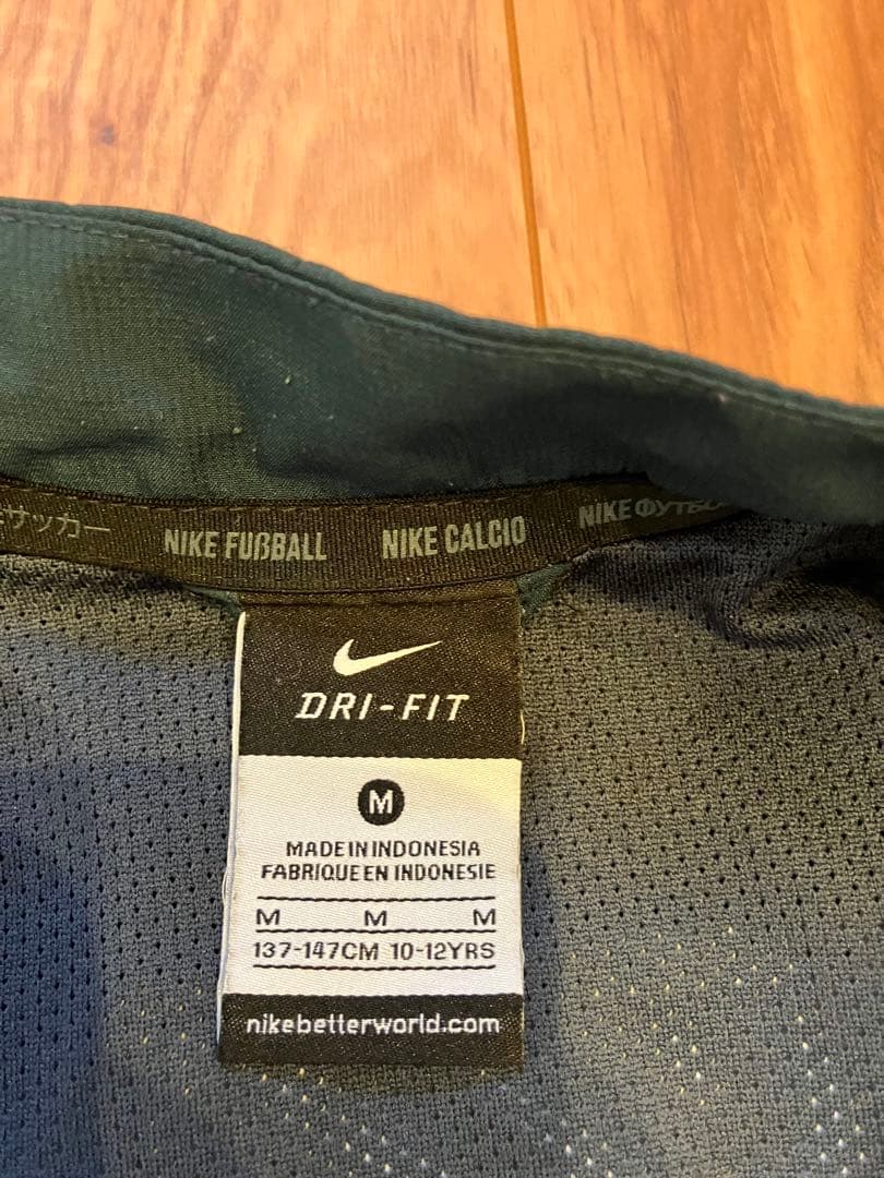 【美品】ナイキ×イングランド代表/トラックジャケット　ドリルトップ ボーイズM