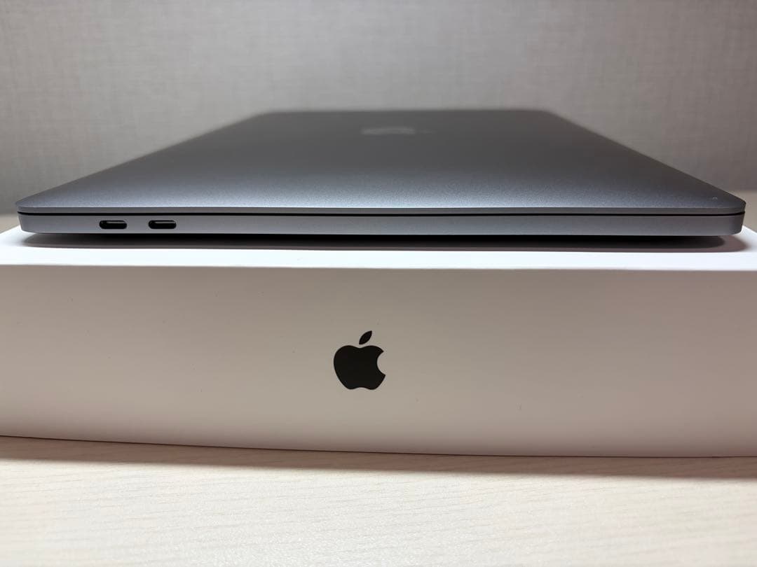 MacBook Pro 13インチ 2019 メモリ16GB/512GB