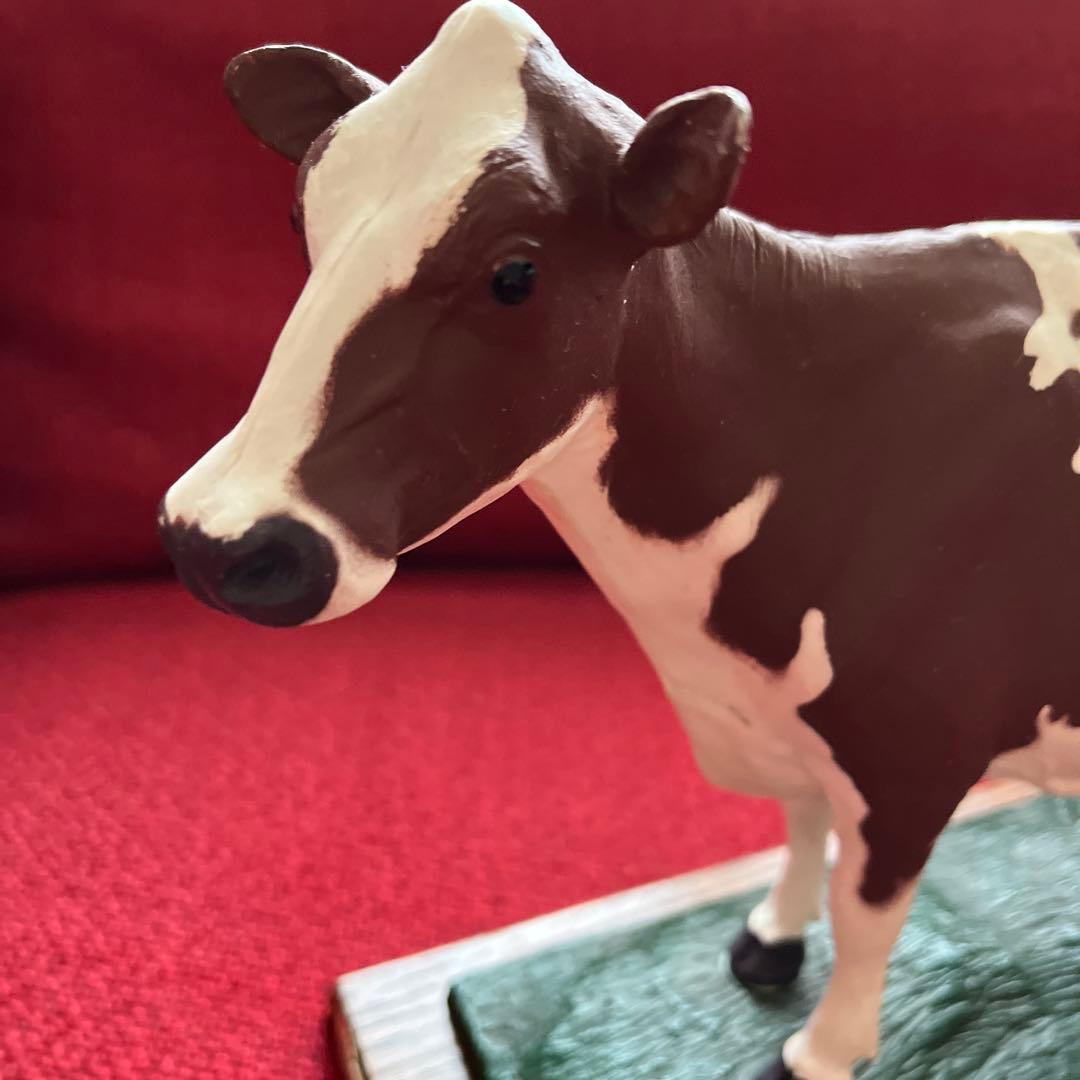 牛の飾り物