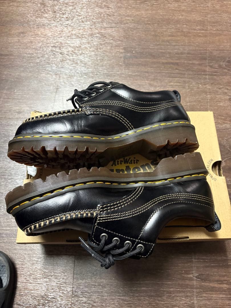 【ほぼ新品】Dr. Martens 黒 ローファー　uk8 27㌢