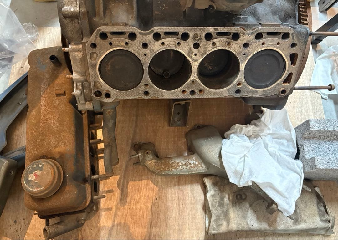 A型エンジン　サニトラ　サニー　A12 エンジン　本体　引き取り限定