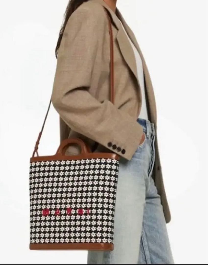 専用様…未使用マルニレアTROPICARIA クロスボディバック2way 完売品