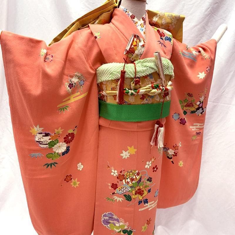 502ag11■七五三 千總 七歳 女児 着物&長襦袢 金駒刺繍 手鞠■美品