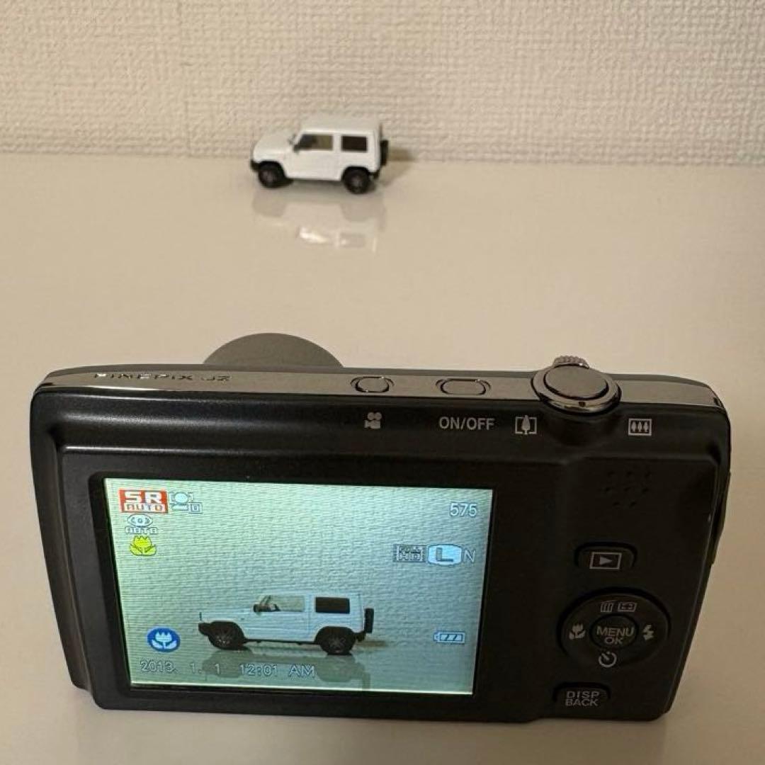 【美品・動作確認済】FUJIFILM FINEPIX JZ700