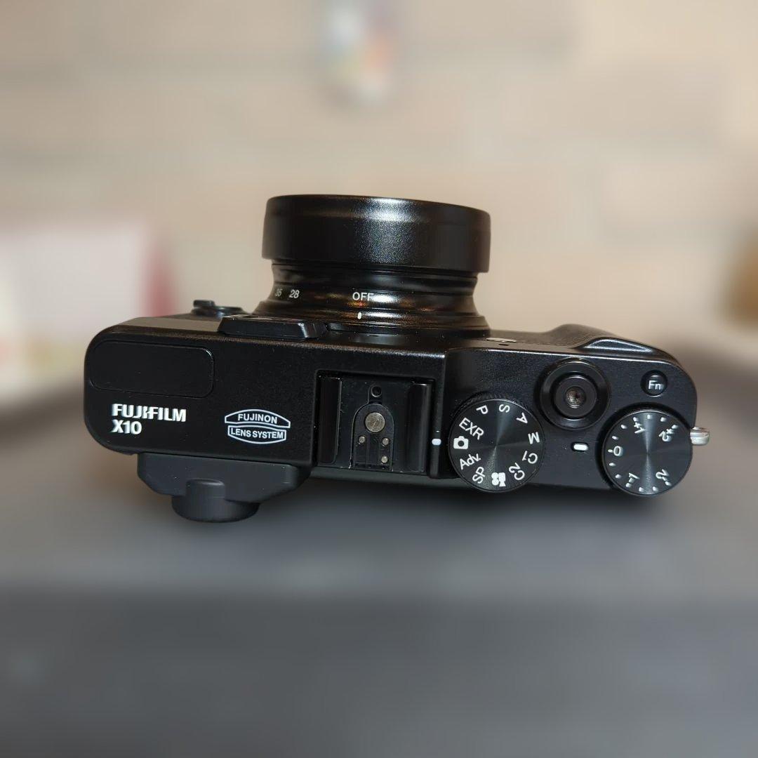 ♫超美品　Fujifilm X10 コンパクトデジタルカメラ