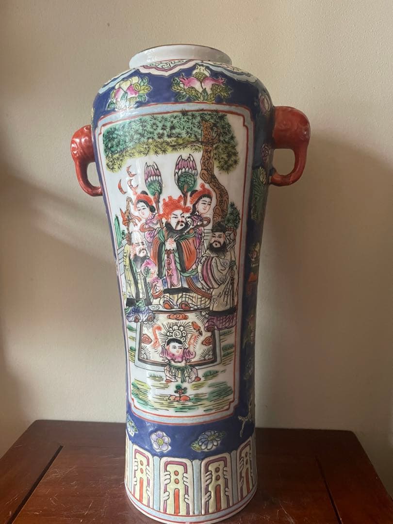 中国武神の図が描かれた双耳付きの人物花瓶 大清同治年製古董品 美術品