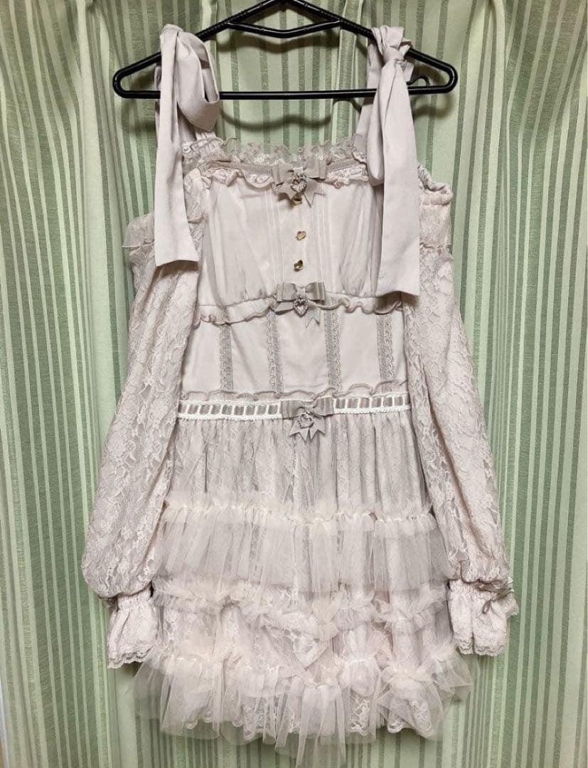 なゆ出品