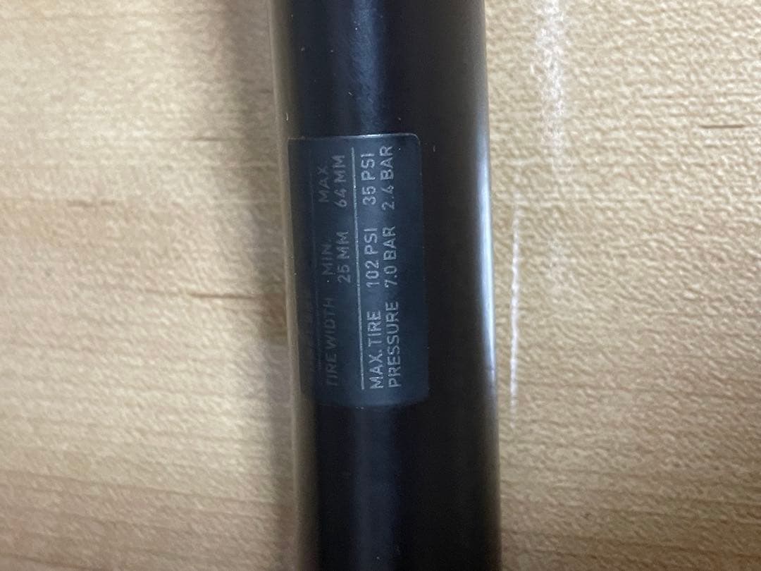 DT SWISS R470 Discフルシールドベアリングハブ　シマノ11/12