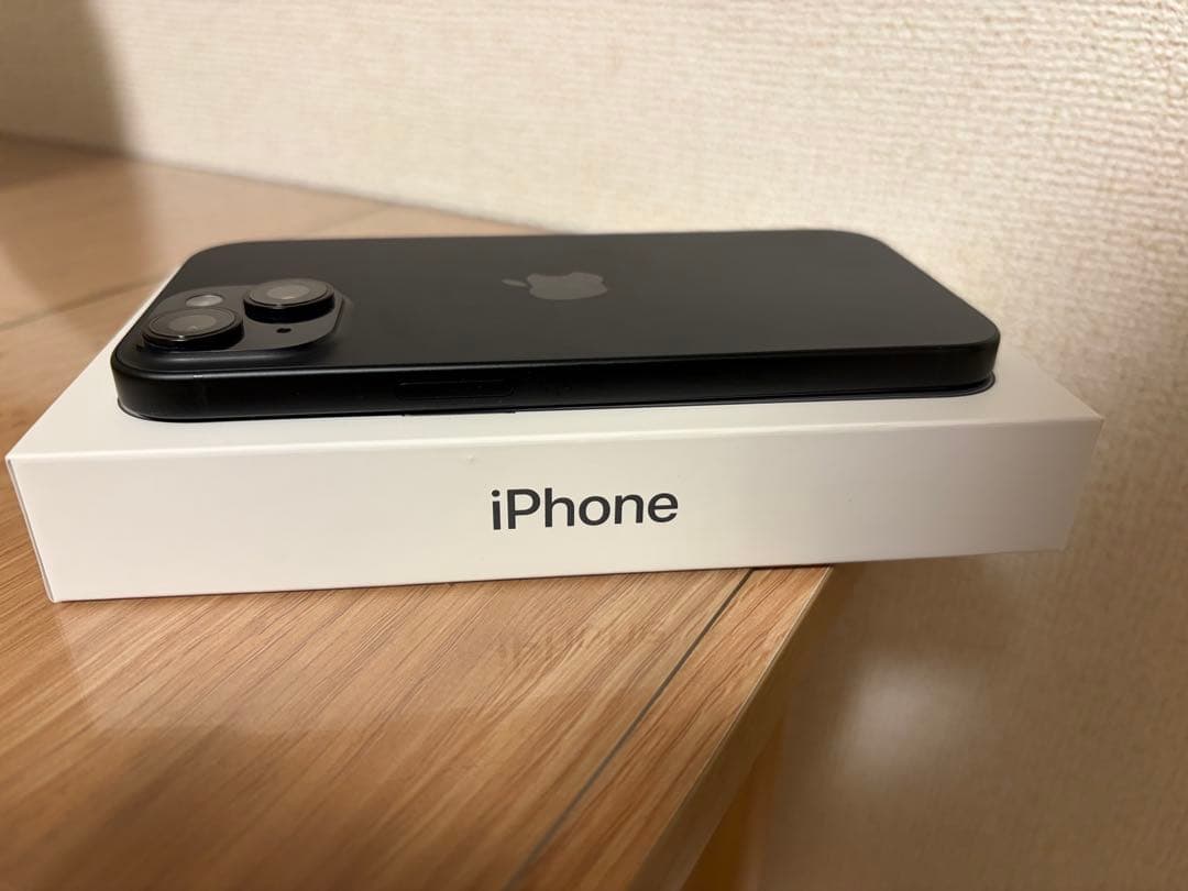Apple iPhone 15 128GB 本体 充電ケーブル付き SIMフリー
